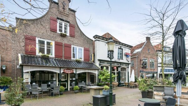 Lochem – A1 locatie op horeca plein “de Kleine Markt”.